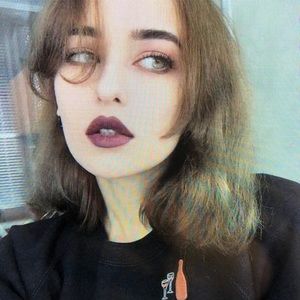 Meet your Posher, Eloise